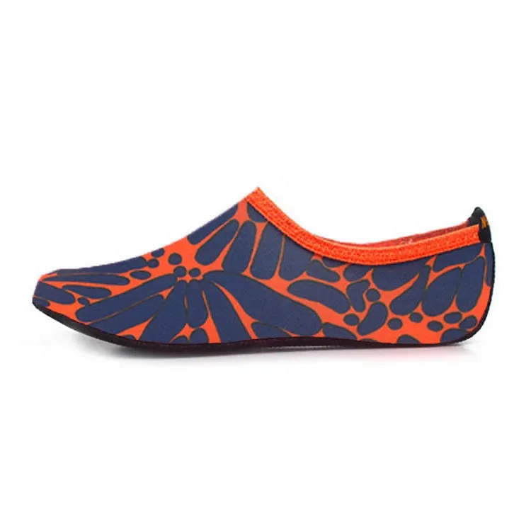 3mm Non-slip Rubber Embossing Texture Sole Figured Diving Shoes and Socks, One Pair, Size:XXXL (Orange)