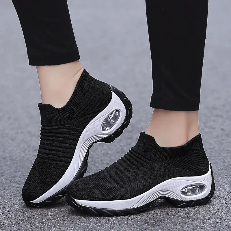 Air Cushioned Breathable Knit Mesh Slip-On Sneakers