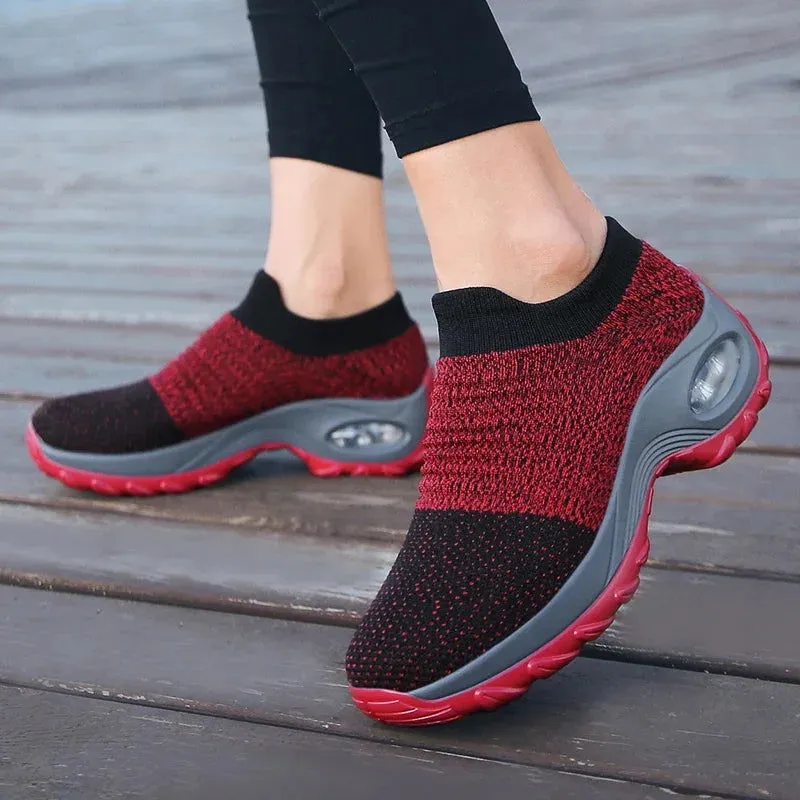 Air Cushioned Breathable Knit Mesh Slip-On Sneakers