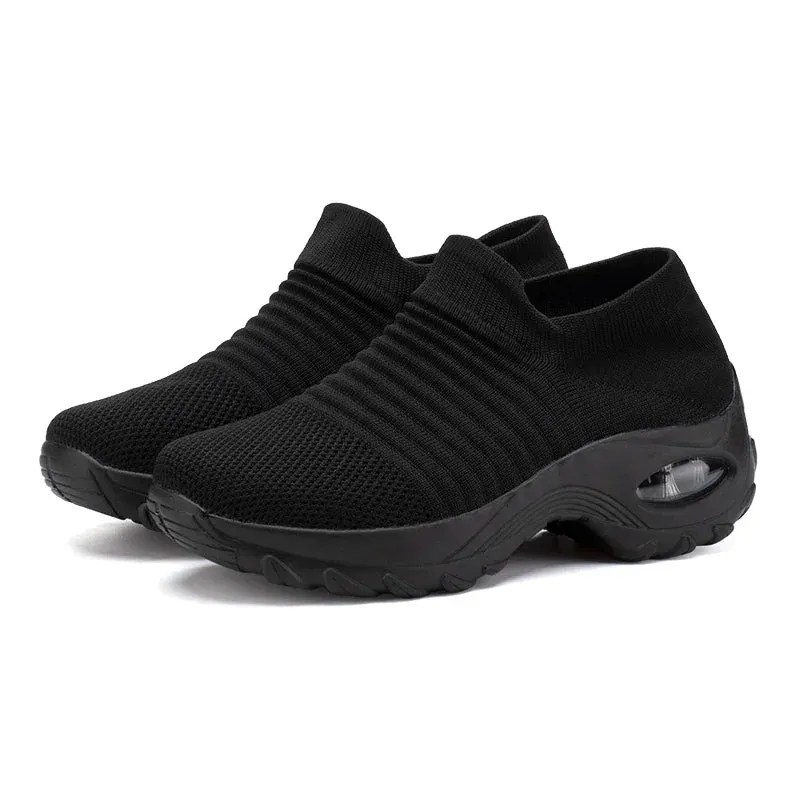 Air Cushioned Breathable Knit Mesh Slip-On Sneakers