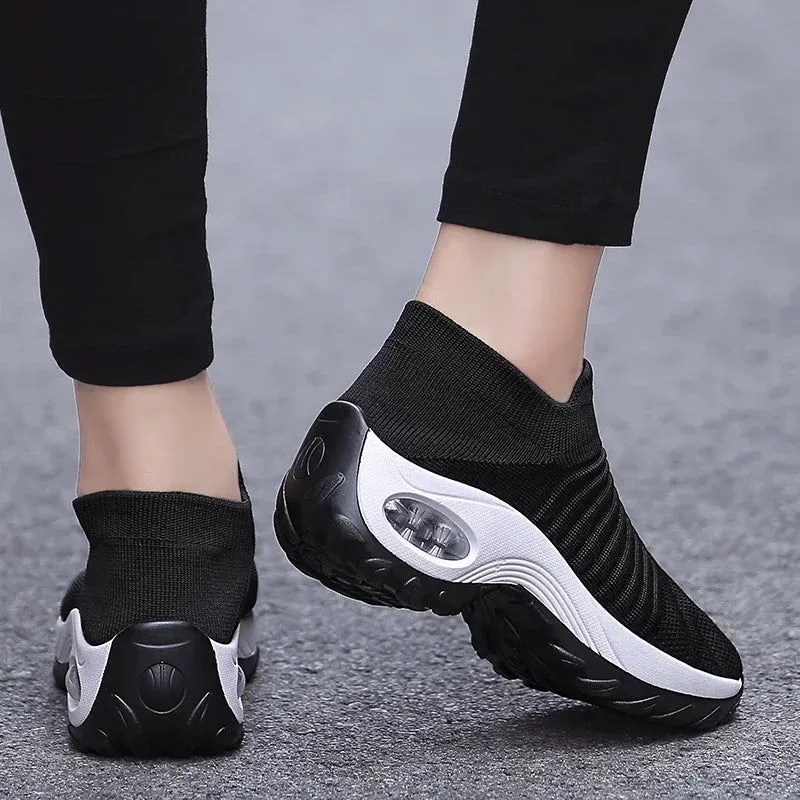 Air Cushioned Breathable Knit Mesh Slip-On Sneakers