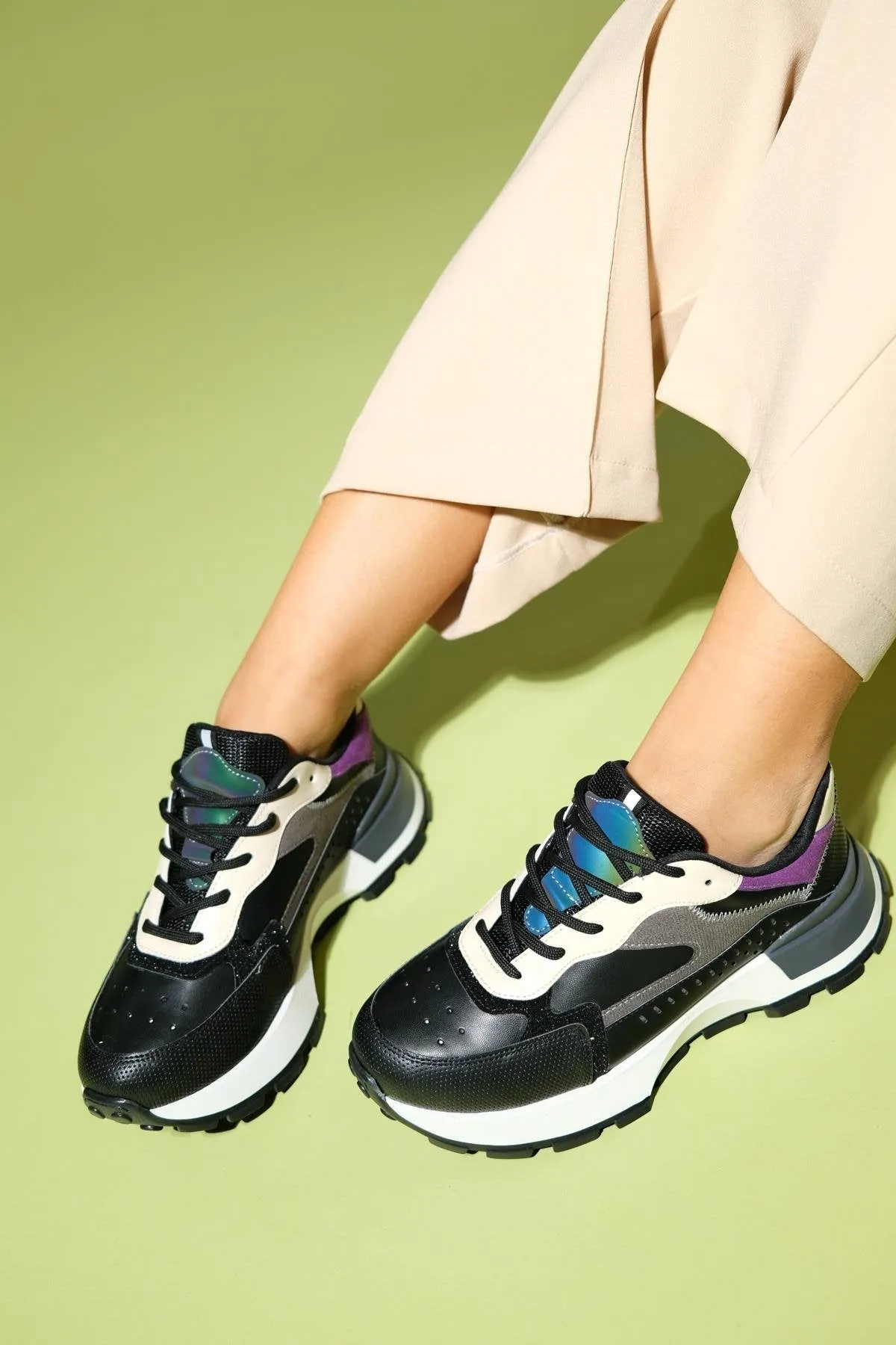 Black Purple Women's Sports Shoes