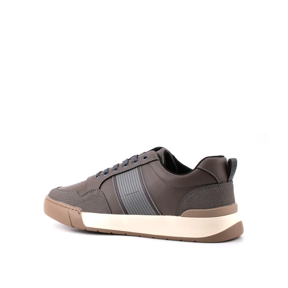 camel active Cool Vintage Sneakers Men Dark Khaki DRACO 822410-HX1SVC-62