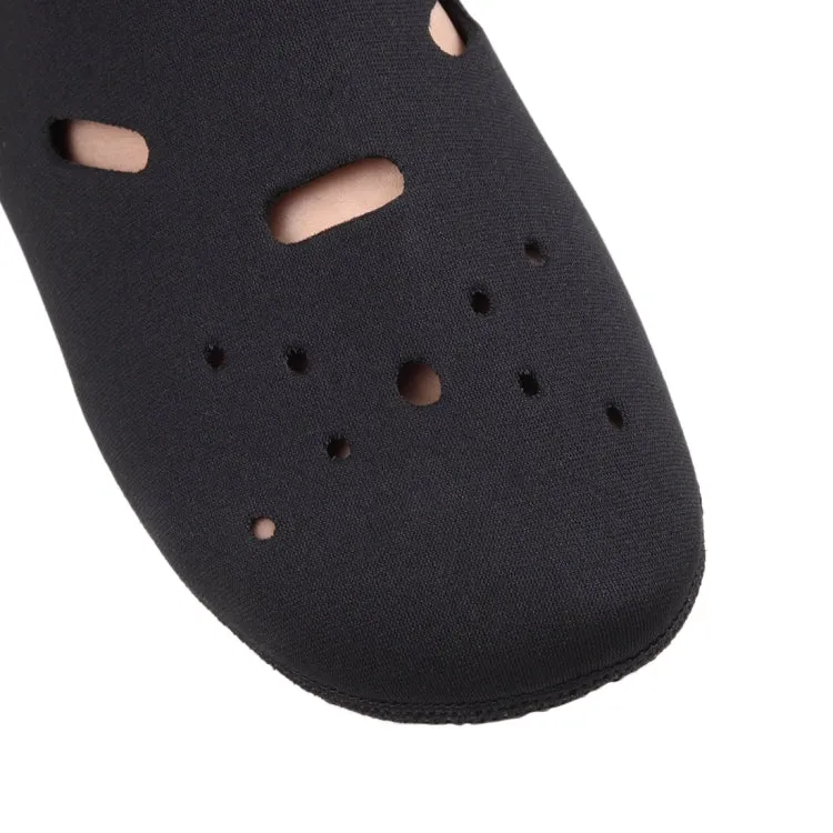Comfortable and anti-slip 3MM swimming diving socks breathable water to swim the beach socks Size:L (38-39)(Black)