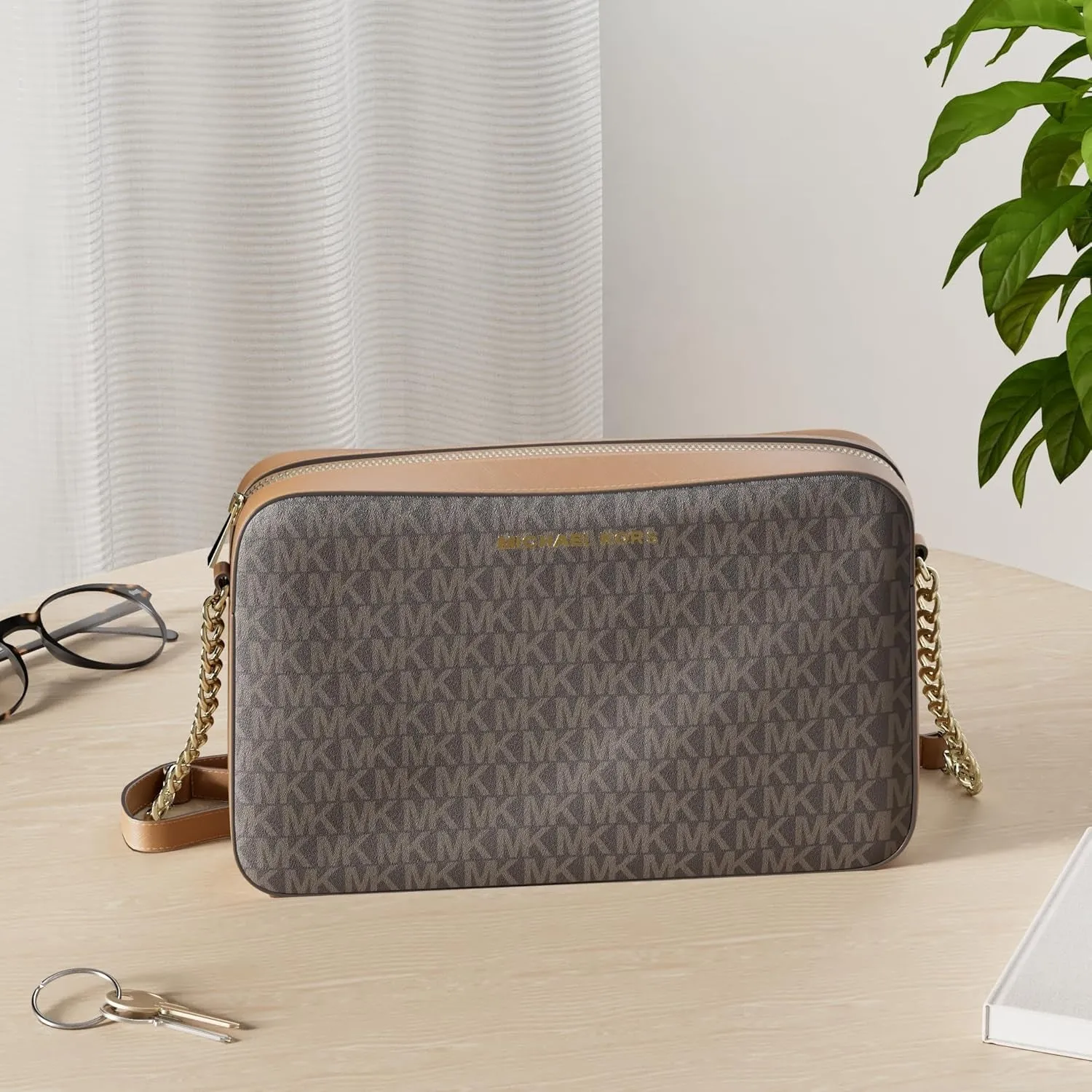 Crossbody, Brown