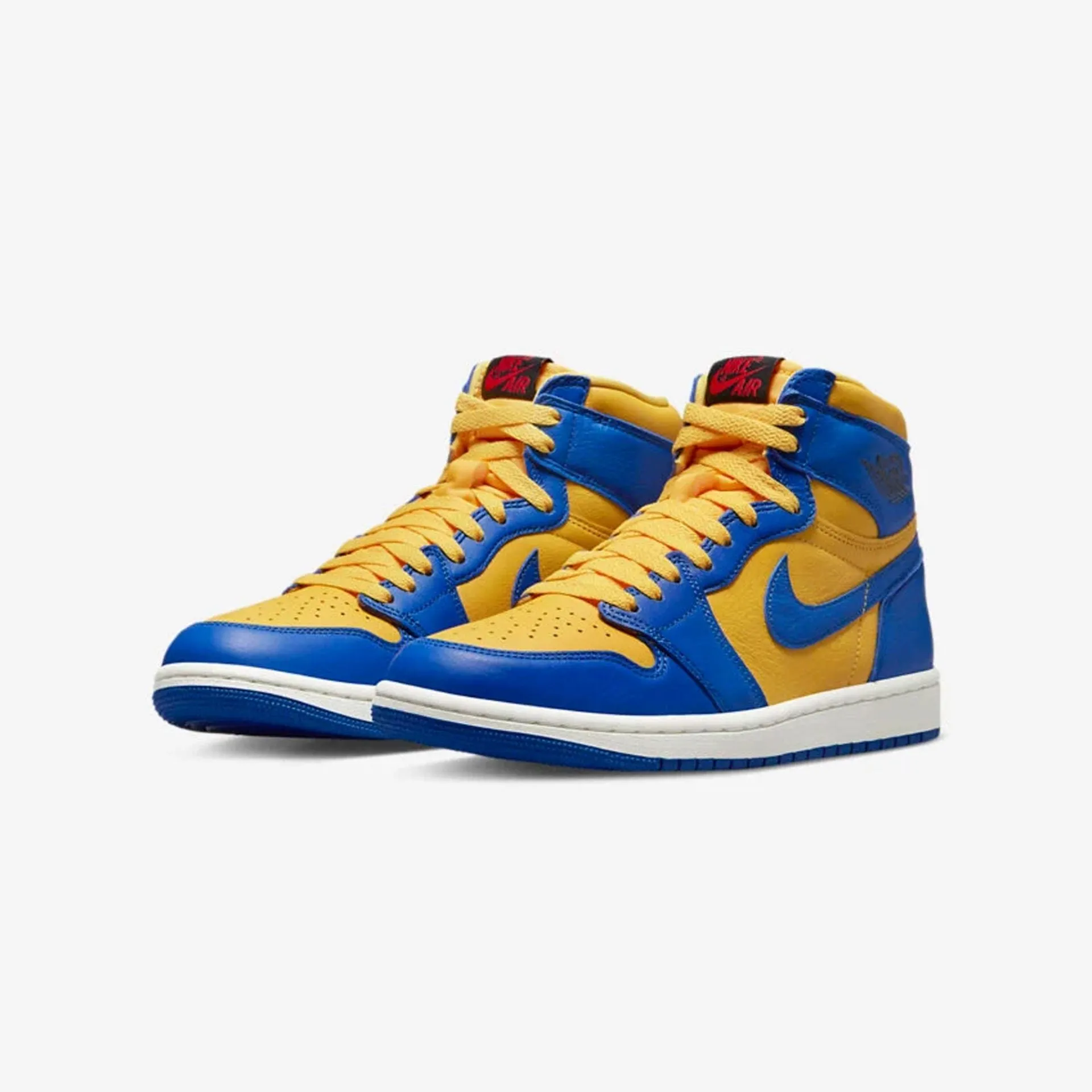 Jordan | WMN'S AIR JORDAN 1 RETRO HIGH OG  { VARSITY MAIZE/GAME ROYAL-SAIL
