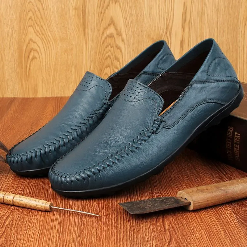 "Exquisite Italian Leather Men's Shoes: Stylish and Comfortable Slip-Ons, Ideal for both Casual and Formal Occasions"