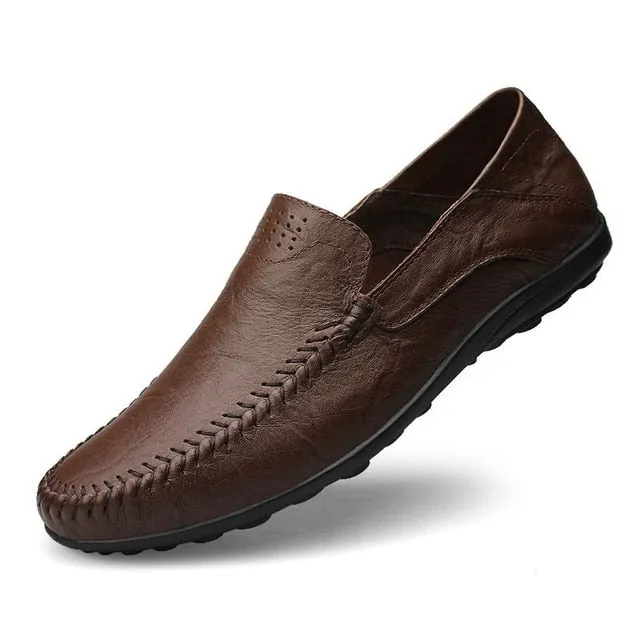 "Exquisite Italian Leather Men's Shoes: Stylish and Comfortable Slip-Ons, Ideal for both Casual and Formal Occasions"