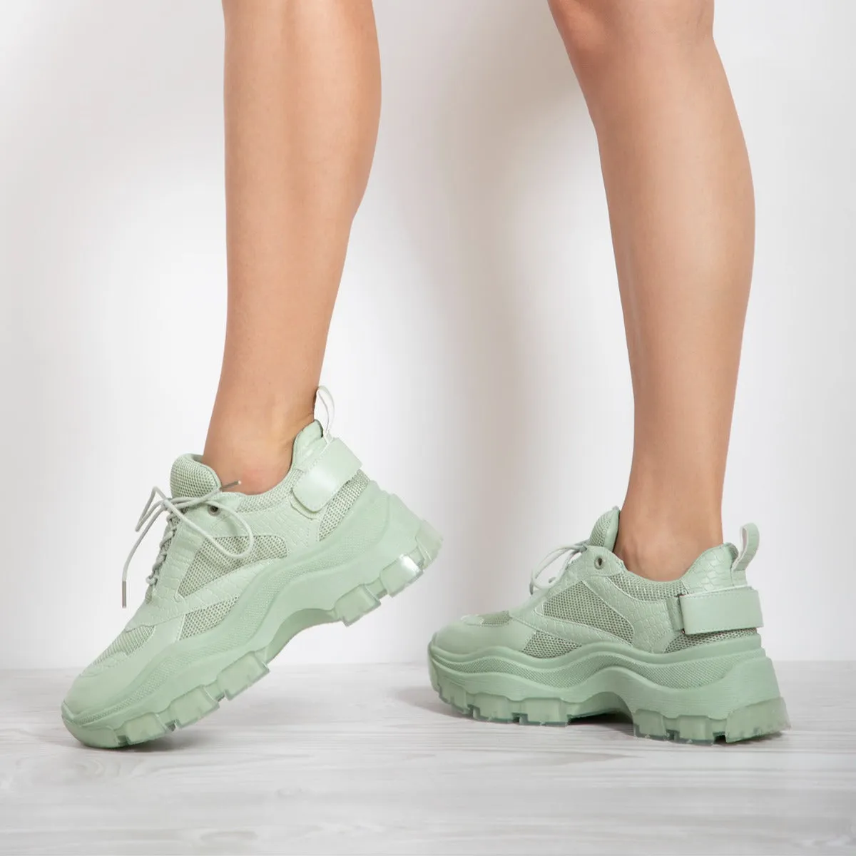 RAID Malibu Chunky Trainer in Mint
