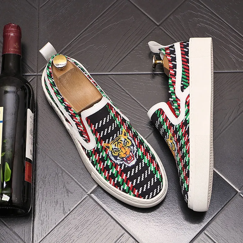 Tiger Embroidery Geometric Pattern Slip-On Sneakers