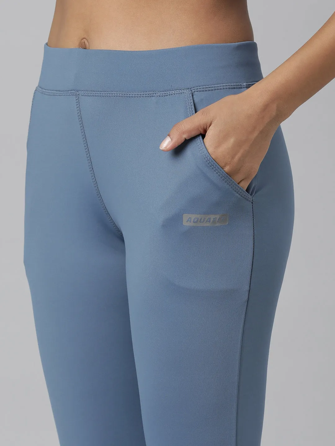 Women Blue Solid Trackapant
