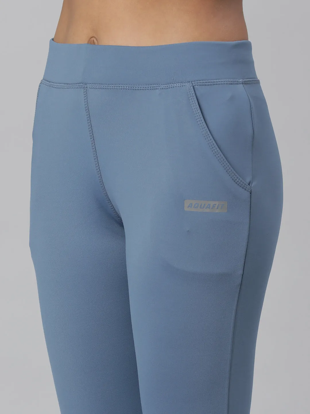 Women Blue Solid Trackapant