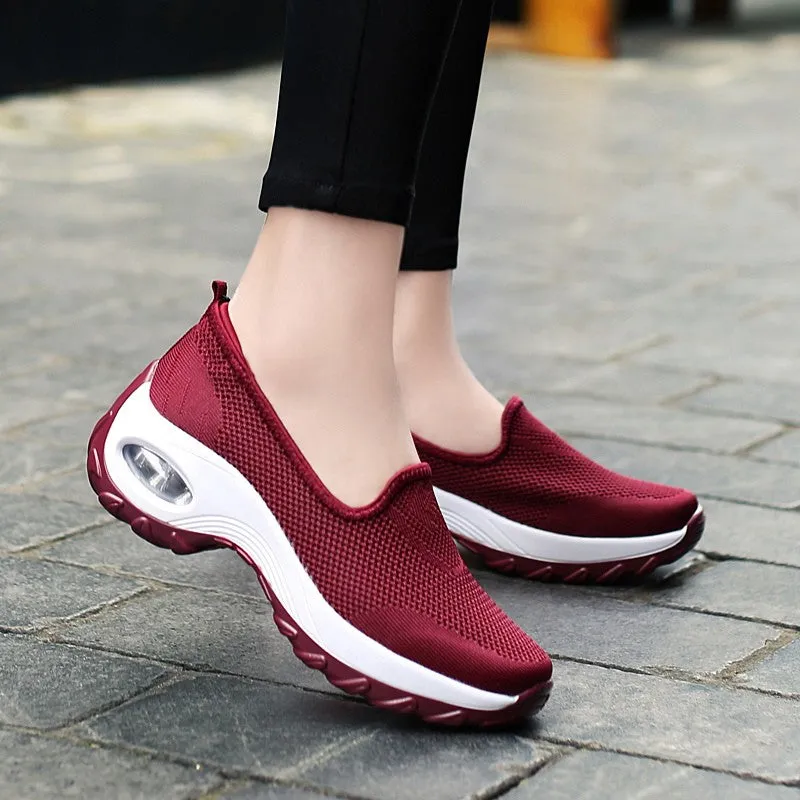 Women's Fashion Flying Woven Cosy Walking Shoes
